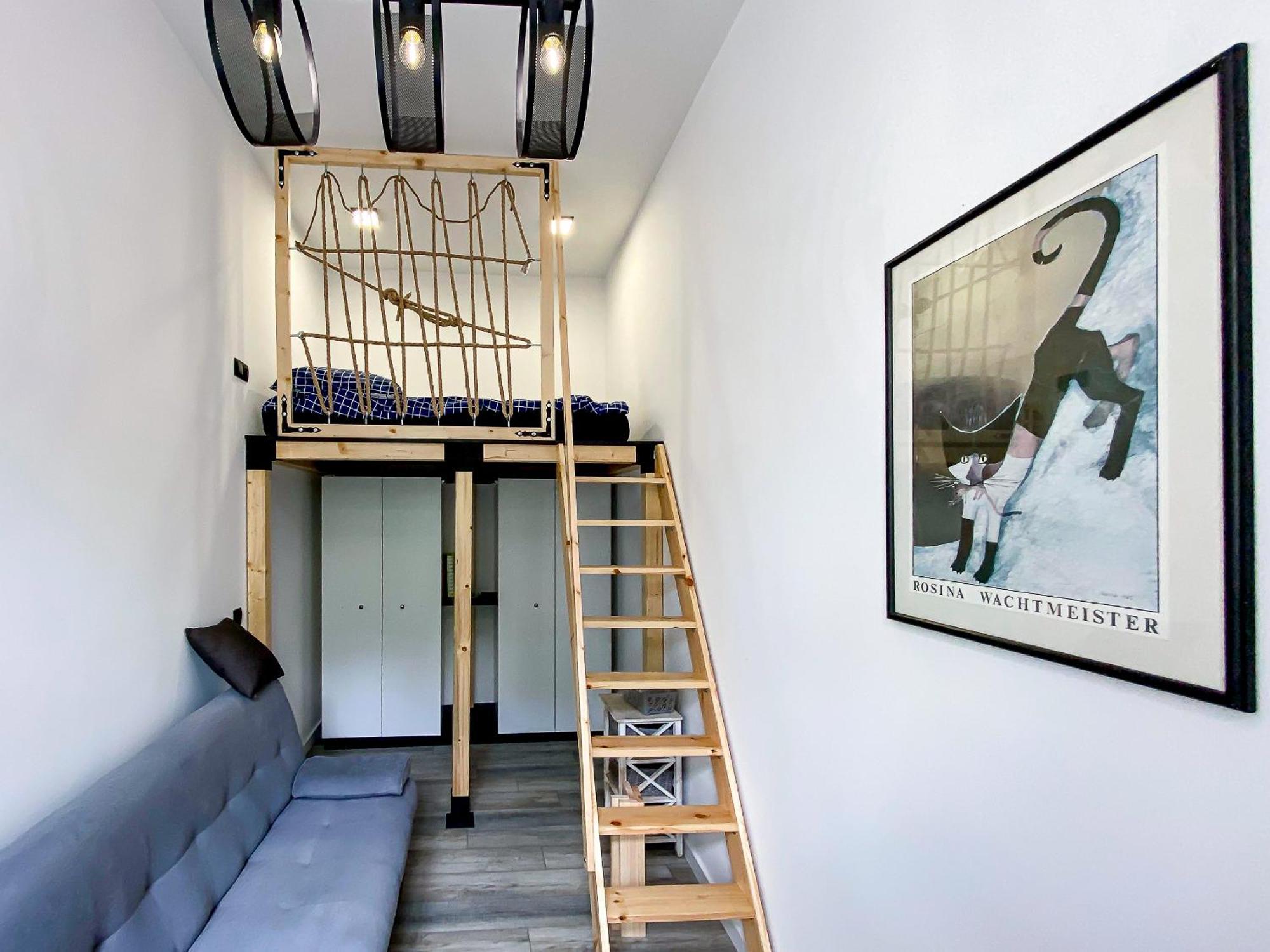 33-catsloft - Deerrest Apartment